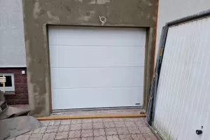 Brama garażowa 0