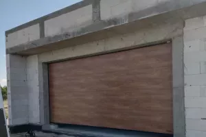 Brama garażowa 16
